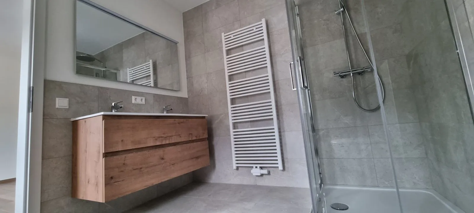 Haus Belair nach der Renovierung durch BauArt — Schlafzimmer